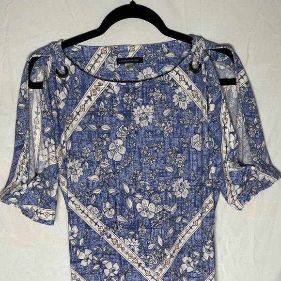 Blue Patterned Dress - Picture 6 of 6